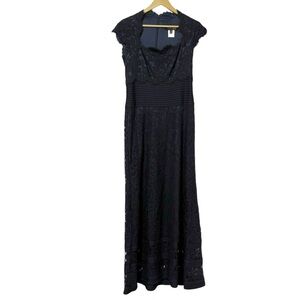 Tadashi Shoji Navy Blue Lace Maxi Dress Size 6 Formal Party Classic